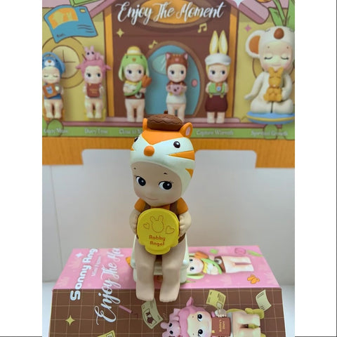 Sonny Angel Enjoy The Moment Series Secret Friendship Work With