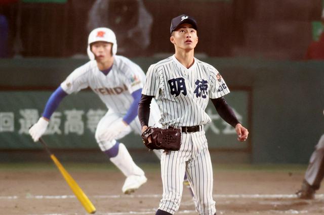 明徳義塾・池崎「悔しかったし、情けない」 タイブレークで力尽きる