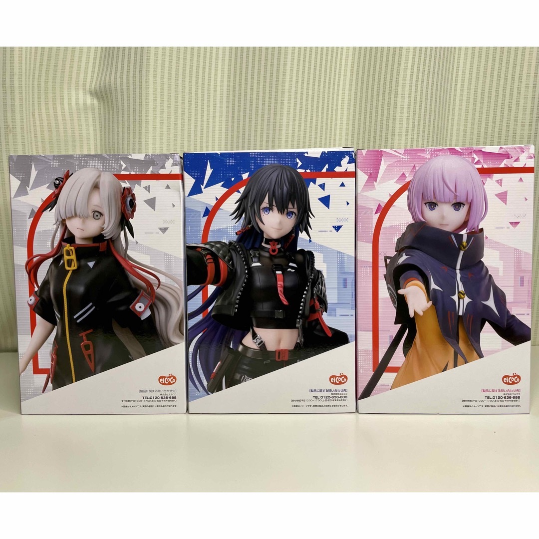 ラウンドワン限定 Ado フィギュア Winter ver. 2個セット Ado