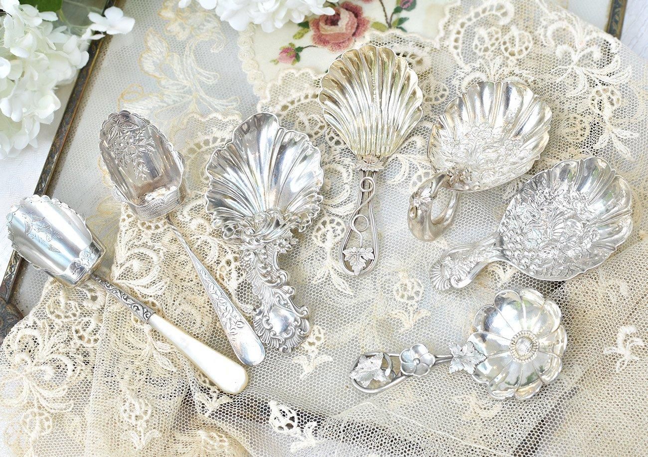 英国アンティーク銀器【純銀】1898年 白蝶貝 スコップ型キャディー