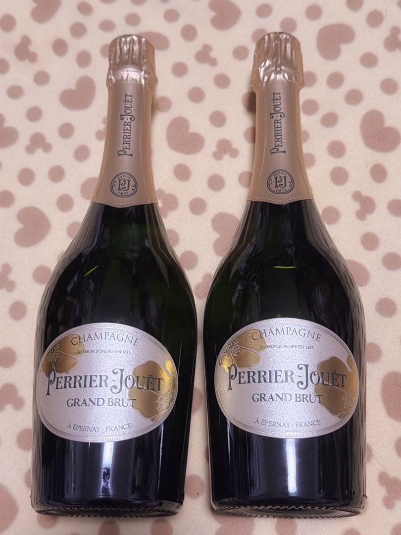 ペリエ ジュエ グラン ブリュット 12%vol. 750ml 2本セット 楽天市場】【企画品】ペリエ ジュエ グラン ブリュット グラス2脚