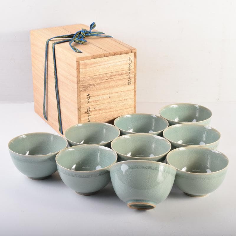 茶道具　石山窯　梁金錫作　高麗青磁　茶碗　九客　共箱　M　R8811B 茶道具 石山窯 梁金錫作 高麗青磁 茶碗 九客 共箱 M R8811B - メルカリ