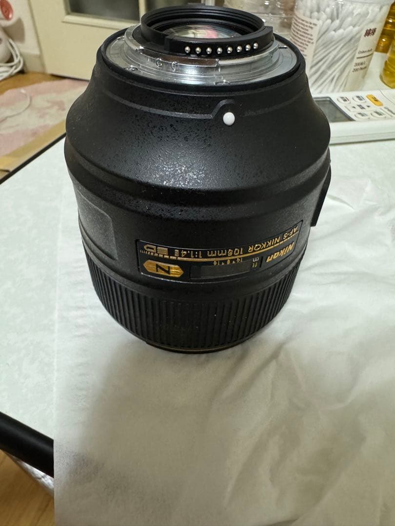 美品Nikon AF-S NIKKOR 105mm 1:1.4E ED Nikon 105mm f/1.4E ED AF-S NIKKOR Lens 20064 - Adorama