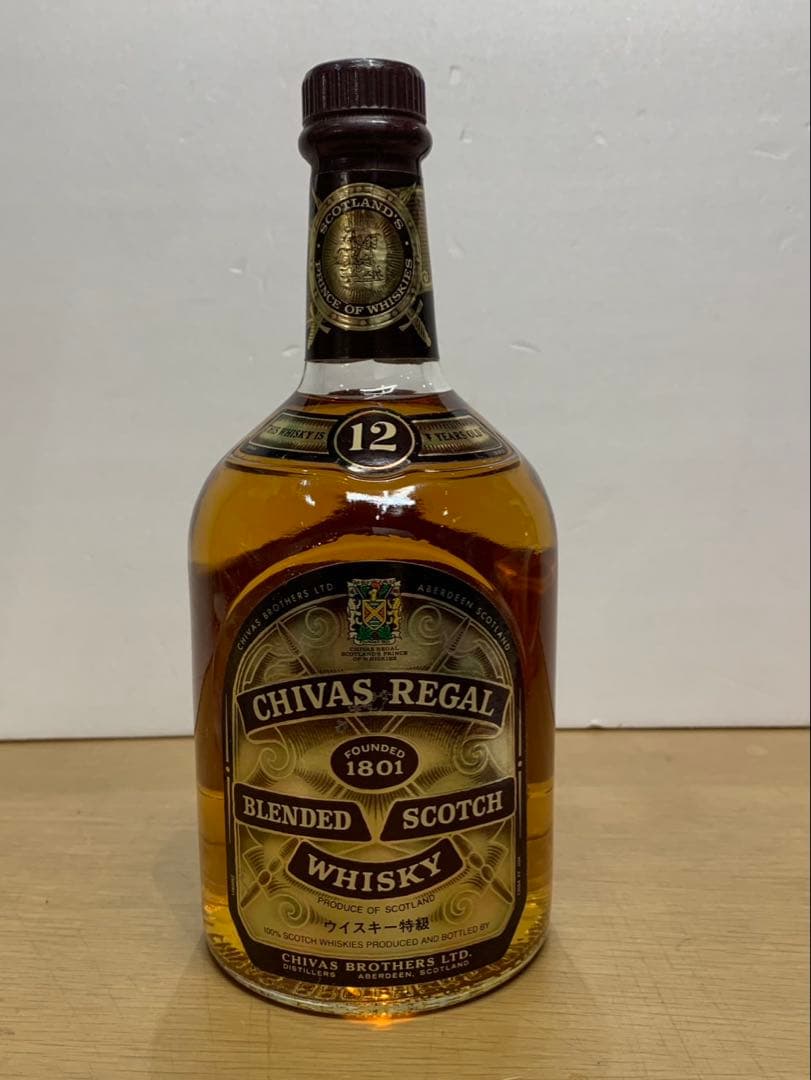 専用　ウイスキーセット ウイスキーセット-高級ウイスキーカラフ+木製スタンドにグラス2杯